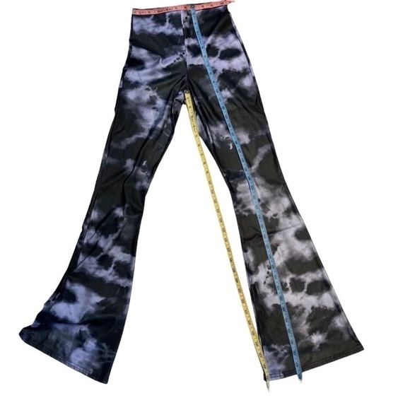 Topshop Purple and Black Tie-Die Flared  Leg Mid-Rise Leggings Size 4 Petite - Picture 14 of 15